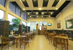 ロビー 7 Villa Syariah MVR