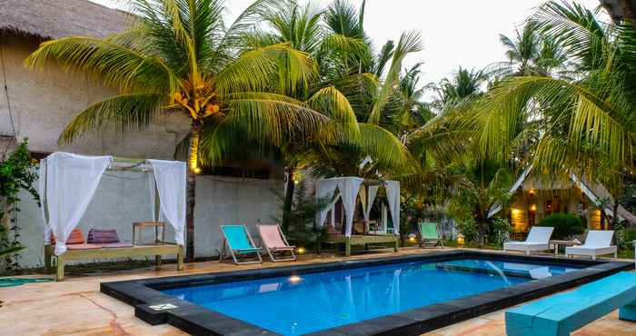 Swimming Pool OYO 1127 Orong Villages Bungalows And Beach Restaurant