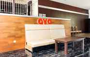 Lobi 4 OYO 1129 Hotel Royal