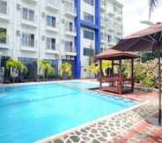 Kolam Renang 4 NDN Grand Hotel