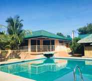 Swimming Pool 6 Orchard Resort Hotel and Restaurant