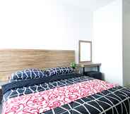 Bedroom 2 Apartemen Grand Kamala Lagoon by Aparian