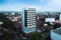 Exterior Harper Wahid Hasyim, Medan by ASTON