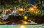 Kolam Renang 4 Green Valley Guest House