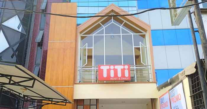 Exterior Titi Guest House