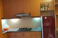 ห้องนอน Comfy Room at Wisma Gading Permai Apartment Near Mall Kelapa Gading