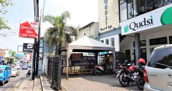 Bên ngoài OYO Life 2744 Guest House Qudsi