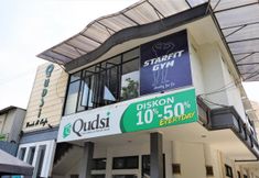 Exterior 2 OYO Life 2744 Guest House Qudsi