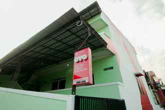 Exterior 4 OYO 1014 Bettah Coba 2 Sukabumi