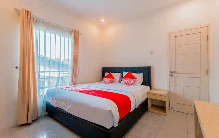 OYO 1131 Gunung Geulis Village Puncak - Deluxe Double
