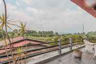 Nearby View and Attractions OYO 1131 Gunung Geulis Village