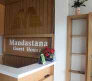 Lobby 5 Mandastana Guesthouse 