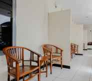 Lobby 7 OYO 1036 Hotel Palem 1 Syariah