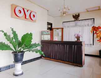 Lobi 2 OYO 1036 Hotel Palem 1 Syariah