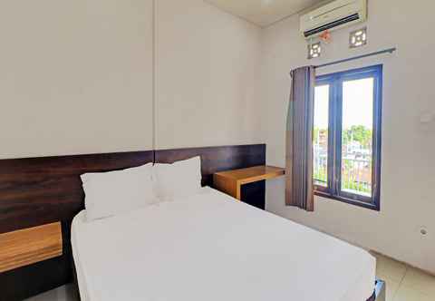 Bedroom OYO 92315 Prostay Bali