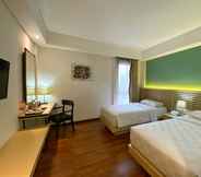 Bedroom 7 Grand Metro Hotel Puncak