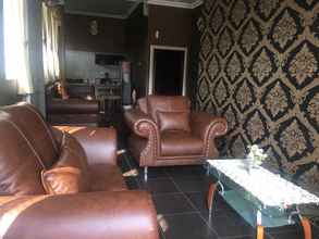 Lobi 4 Homestay Villa Cijeruk Lembang