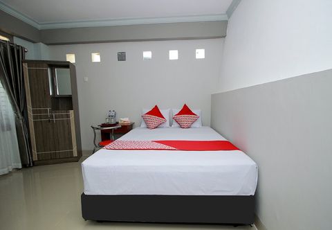 Bedroom OYO 739 Guest House Si Kancil