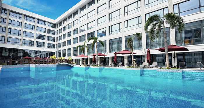 Swimming Pool Citic Hotel Boracay