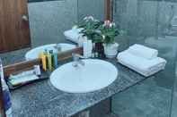 In-room Bathroom Boom Homestay