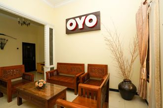 Lobi 4 OYO 1087 Homestay Potato House