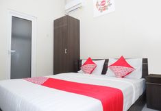 Bedroom 7 OYO 1217 Candi Residence