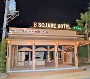 Bangunan 2 B Square Hotel @ Khanom