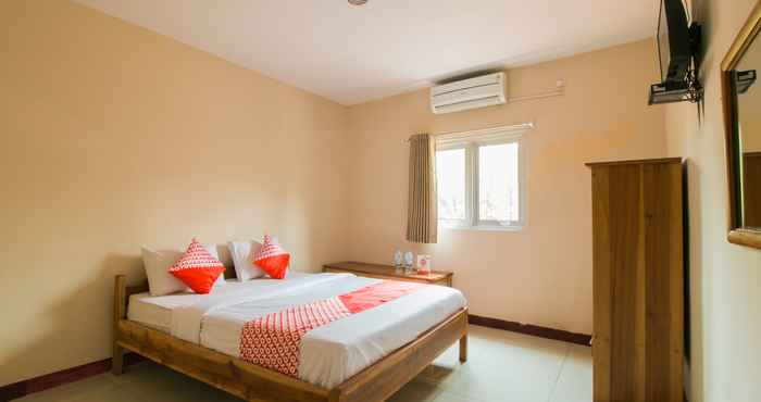 Bedroom Penginapan Menara Megah Syariah