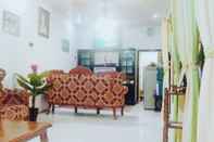 Lobby Adilla Homestay