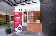 Lobi 4 OYO 1226 Al Abror Homestay