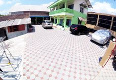 Exterior 4 Riverside Homestay by WeStay