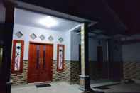 Exterior Rudi Homestay 