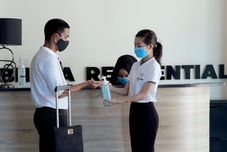 로비 Bhava Residence