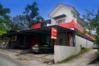 Exterior OYO 1007 Alletha Guest House 2