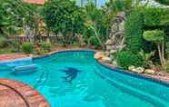 Swimming Pool 5 Sawasdee Villa Pattaya