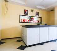 Lobby 5 OYO 1025 Hotel Intan