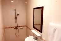 Toilet Kamar South East Asia Hotel