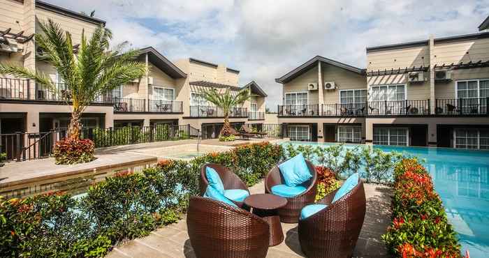Swimming Pool Royale Parc Hotel Tagaytay