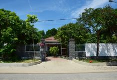 Bên ngoài 4 Ha Phuong Homestay