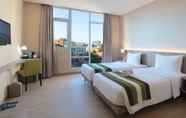 Kamar Tidur 4 Grand Whiz Megamas Manado