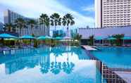 Swimming Pool 5 Pan Pacific Singapore