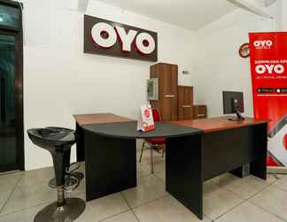 Lobby 2 OYO 1102 Griya Aisyah Syariah 1