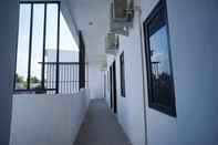 Common Space OYO 1125 Sani Guest House