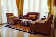 Lobby Full House 4 Bedroom at Azka Homestay 2