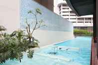 Kolam Renang Pan Pacific Serviced Suites Orchard