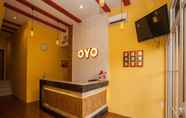 Lobby 7 Super OYO 1052 Sentosa Jaya Guest House Syariah