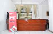 Lobi 5 OYO 1136 Hotel Surya Solo