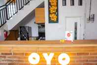 ล็อบบี้ OYO 1207 Pondok 789 Near Canggu Echo beach