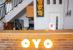 Lobby 6 OYO 1207 Pondok 789 Near Canggu Echo beach