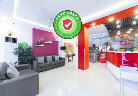 Lobby RedDoorz Plus near SM Lanang Davao